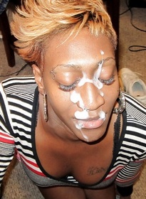 Slutty black woman takes messy..